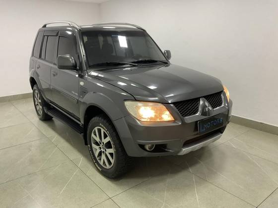 MITSUBISHI PAJERO TR4 2.0 4X4 16V 140CV FLEX 4P AUTOMÁTICO